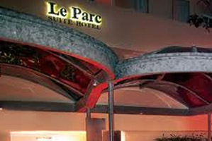 Le Parc Suite Hotel